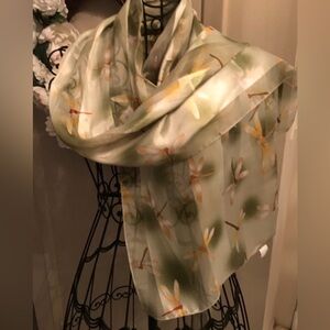 Dragonfly print nylon scarf Light Green